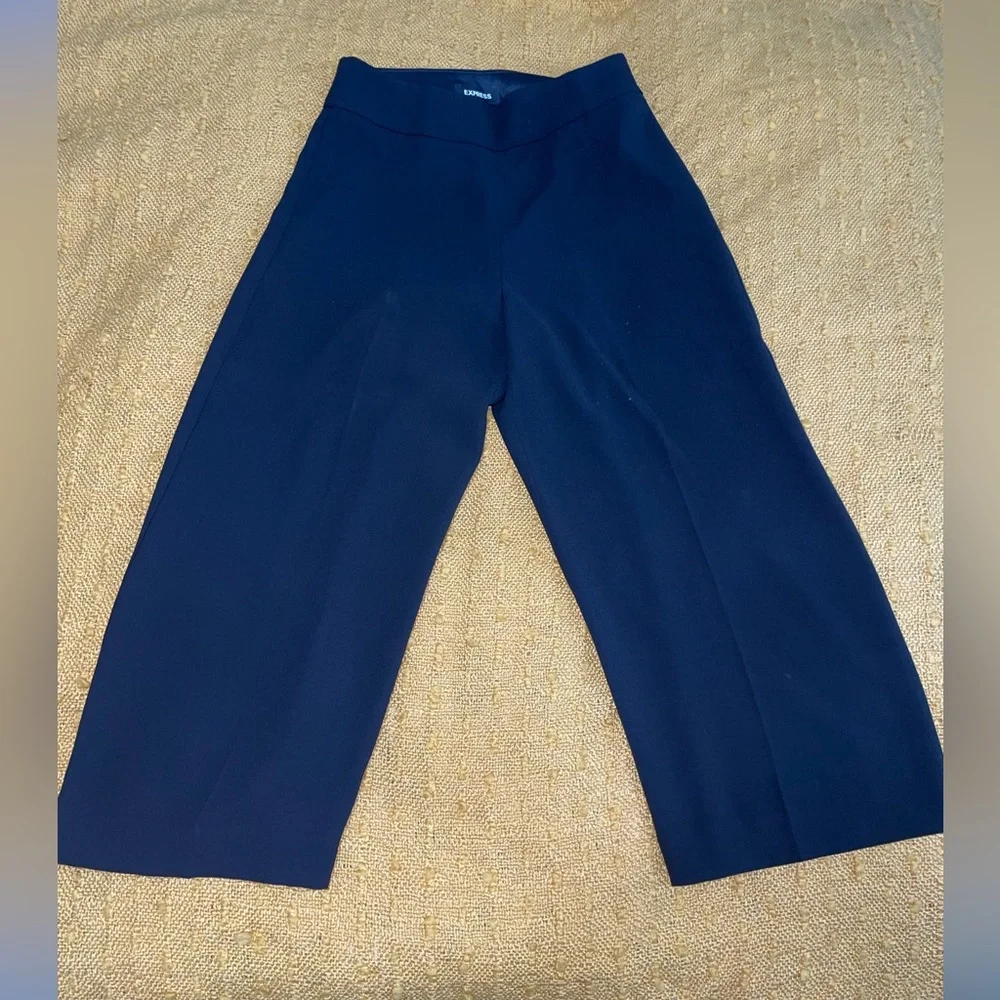 Express High Rise Cropped Culottes - Picture 1 of 5